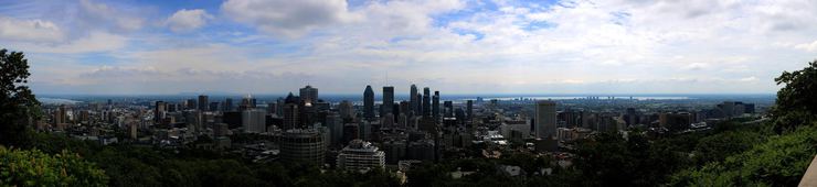 Montréal as seen from Parc du Mont-Royal
© 2018 Knut Dalen