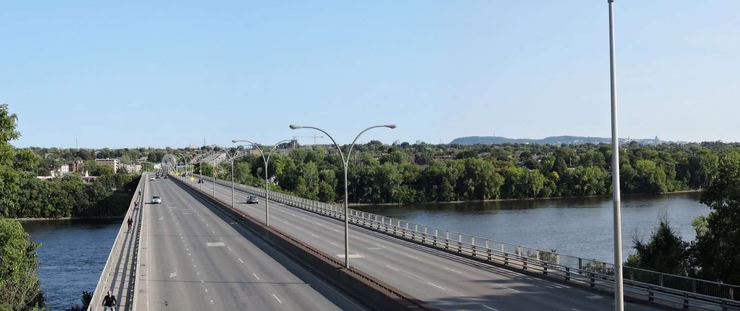 Bridge pie1X...montreal.qc
© 2017 nicole leduc
