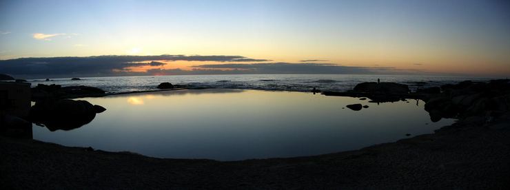 Tide Pool, Camps Bay, South Africa
© 2006 Knut Dalen