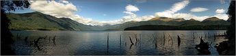 Lake Monowai - New Zealand
© 2003 Dirk Frantzen