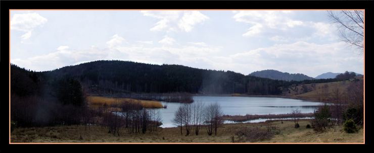 Mocearu Lake, Romania
© 2007 Mykerinos