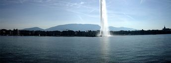 Le jet d'eau de Genève (Suisse)
© 2003 Cyril