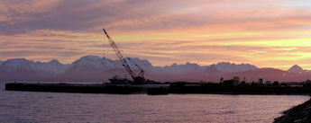 Kachemak Bay sunrise - Alaska
© 2005 Ray Holbrook