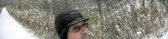 Self-portrait: Jogging in the snow - shooting a panorama
© 2009 Knut Dalen