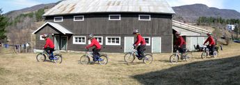 Ole Marius biking.
© 2011 Knut Dalen