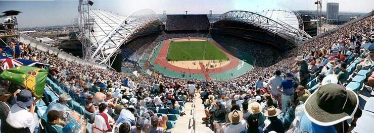 olympic stadium panorama
© 2003 Graham Downie