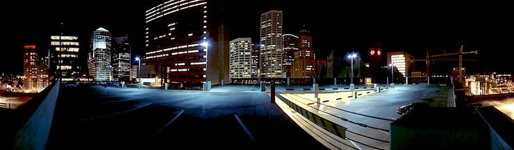 Minneapolis at night
© 1999 John Strait